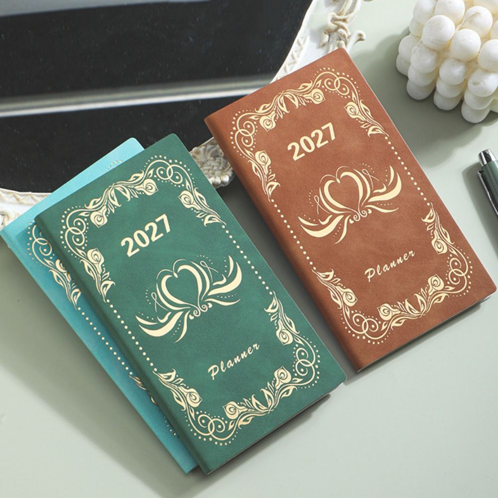 English 2027 Schedule Planner  - Leatherwork Plans recension och pris